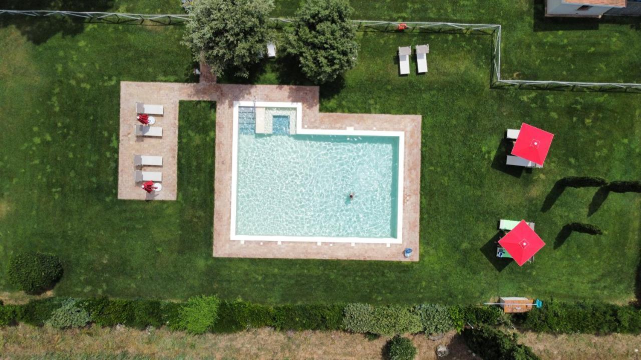 Agriturismo Poderedodici Orbetello Exteriör bild